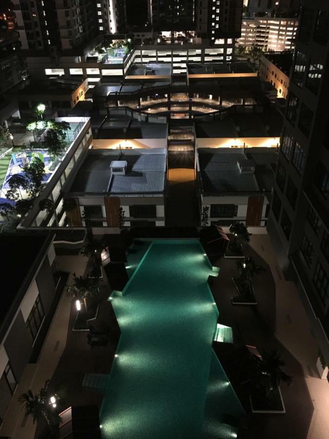 Ioi Conezion Iman'S Home With Pool View Unit Putrajaya Exterior foto